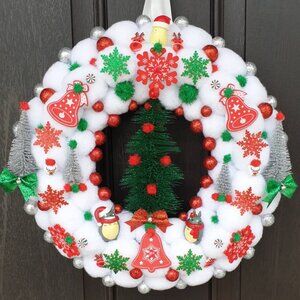 Totoro Wreath Mini Figurine Spirted Away Studio Ghibli Christmas Home Wall Decor